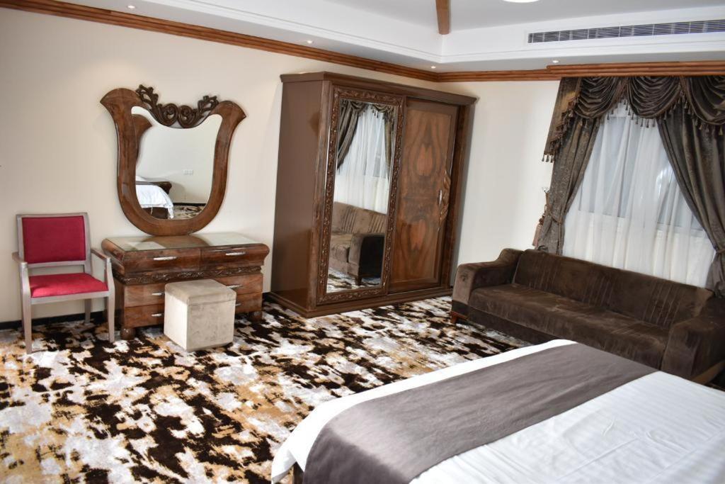 Diva Hotel Suites Jeddah Exterior photo