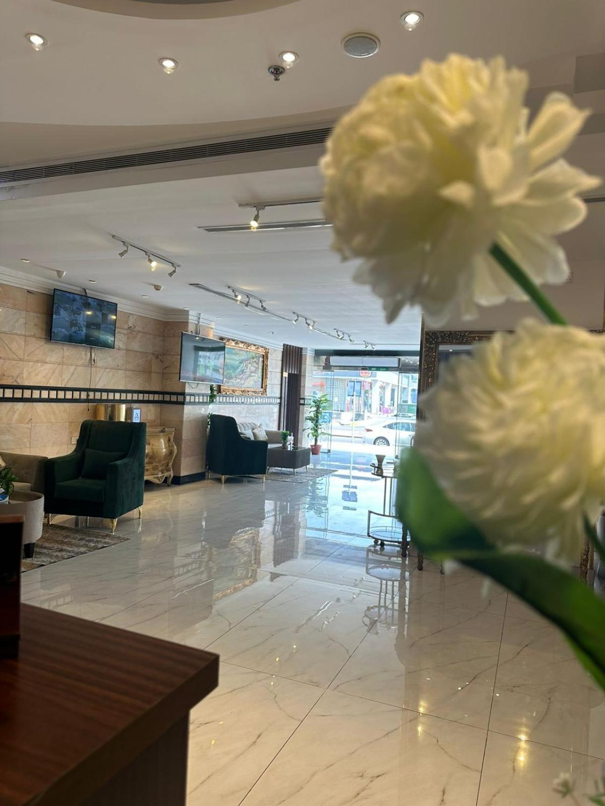 Diva Hotel Suites Jeddah Exterior photo